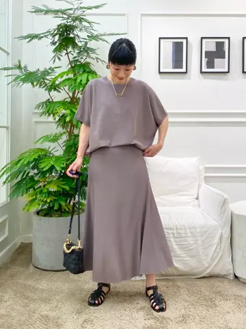 23区 岡本 コーディネート画像