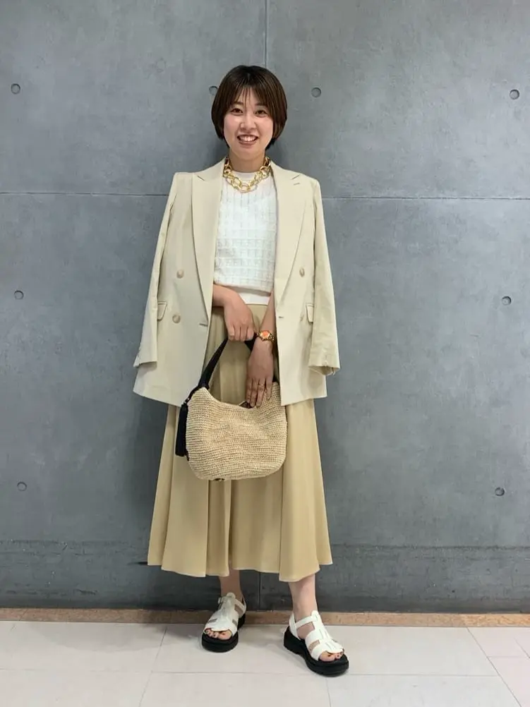  スタッフ コーディネート画像