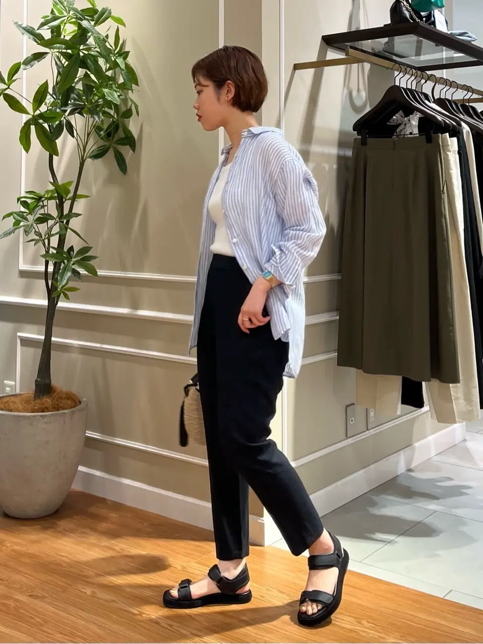 23区 伊藤 コーディネート画像