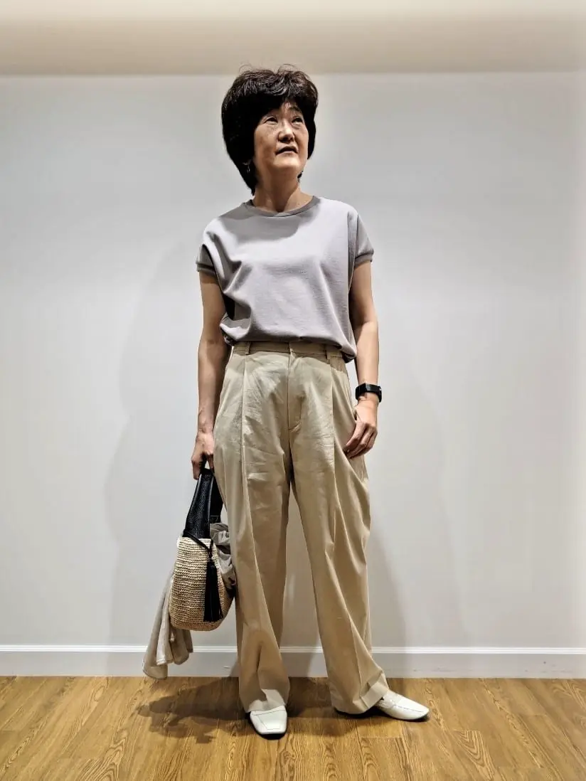 23区 コミヤ コーディネート画像