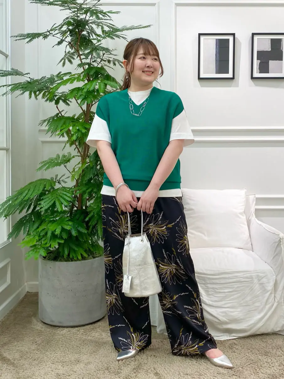 23区 藤原 コーディネート画像