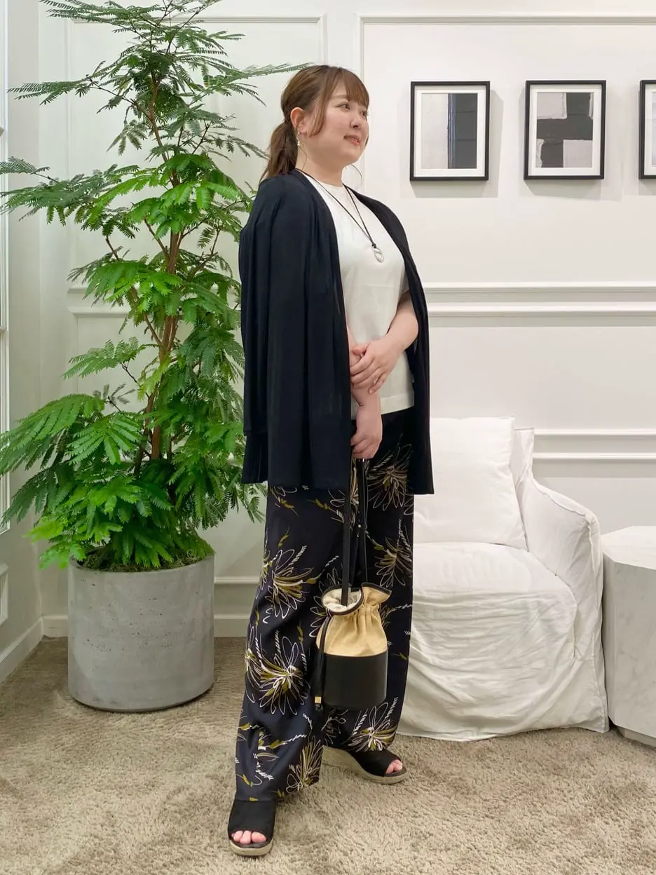 23区 藤原 コーディネート画像