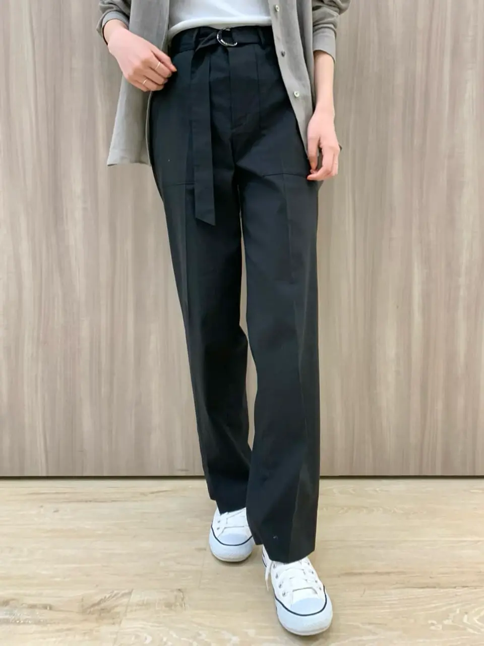 23区 秋葉 コーディネート画像