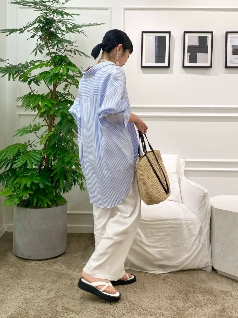 23区 岡本 コーディネート画像