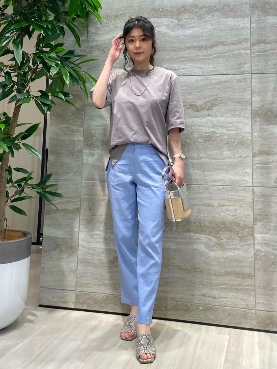  スタッフ コーディネート画像