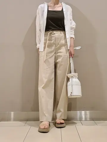 23区 スタッフ. コーディネート画像