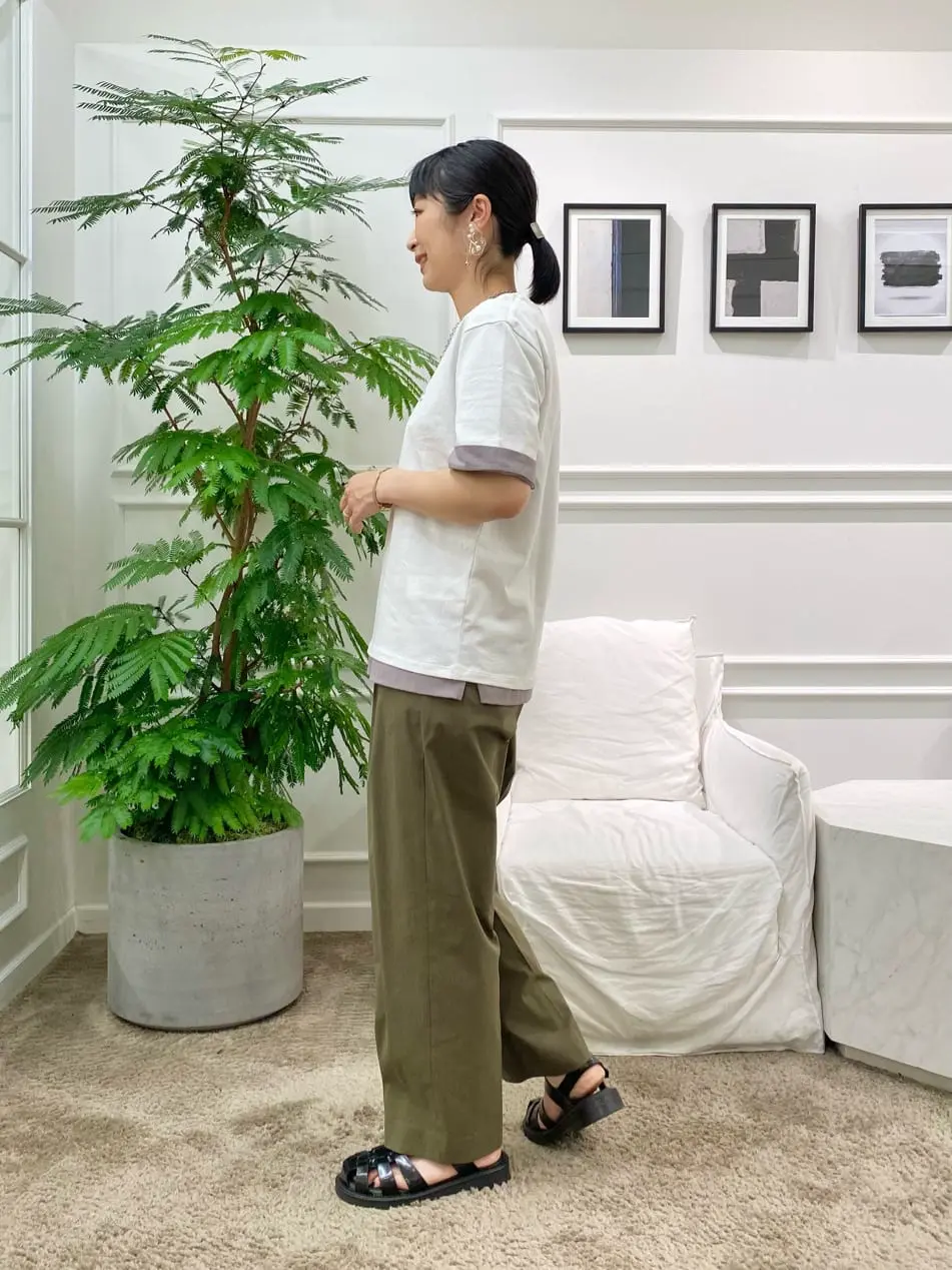 23区 岡本 コーディネート画像