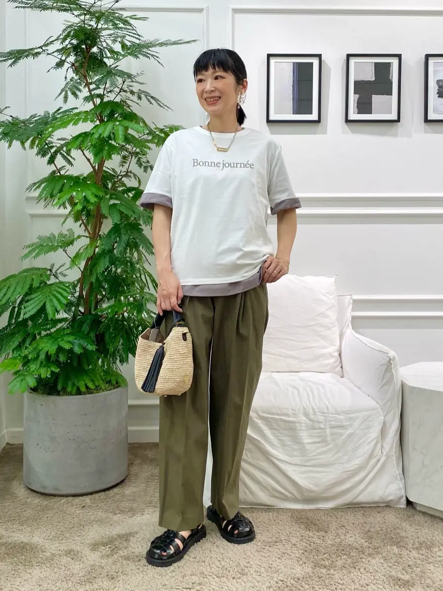 23区 岡本 コーディネート画像