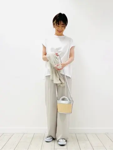 23区 岩舘 コーディネート画像