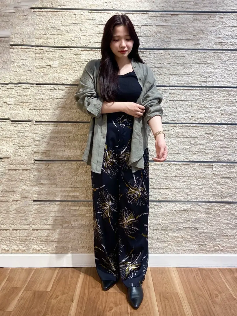  スタッフ コーディネート画像