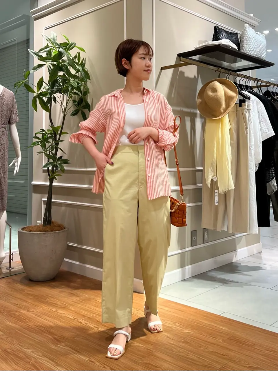 23区 伊藤 コーディネート画像