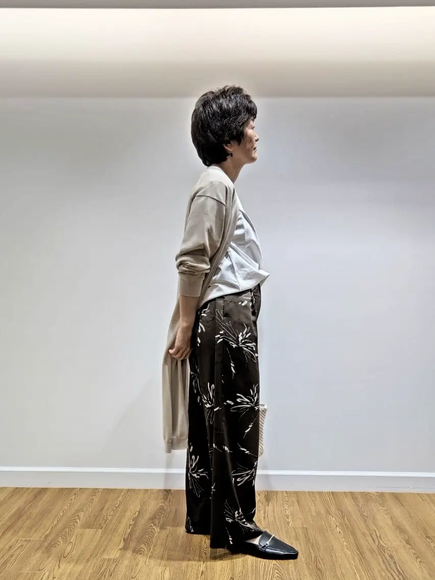 23区 コミヤ コーディネート画像