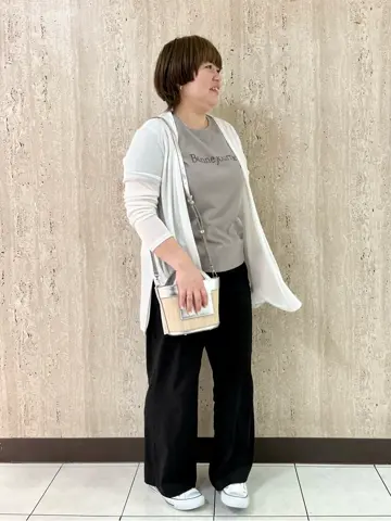 23区 yama コーディネート画像