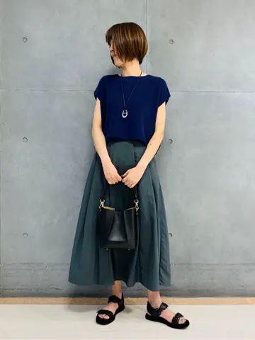 23区 スタッフ  コーディネート画像