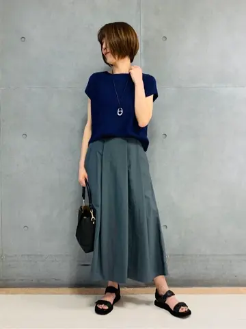 23区 スタッフ  コーディネート画像