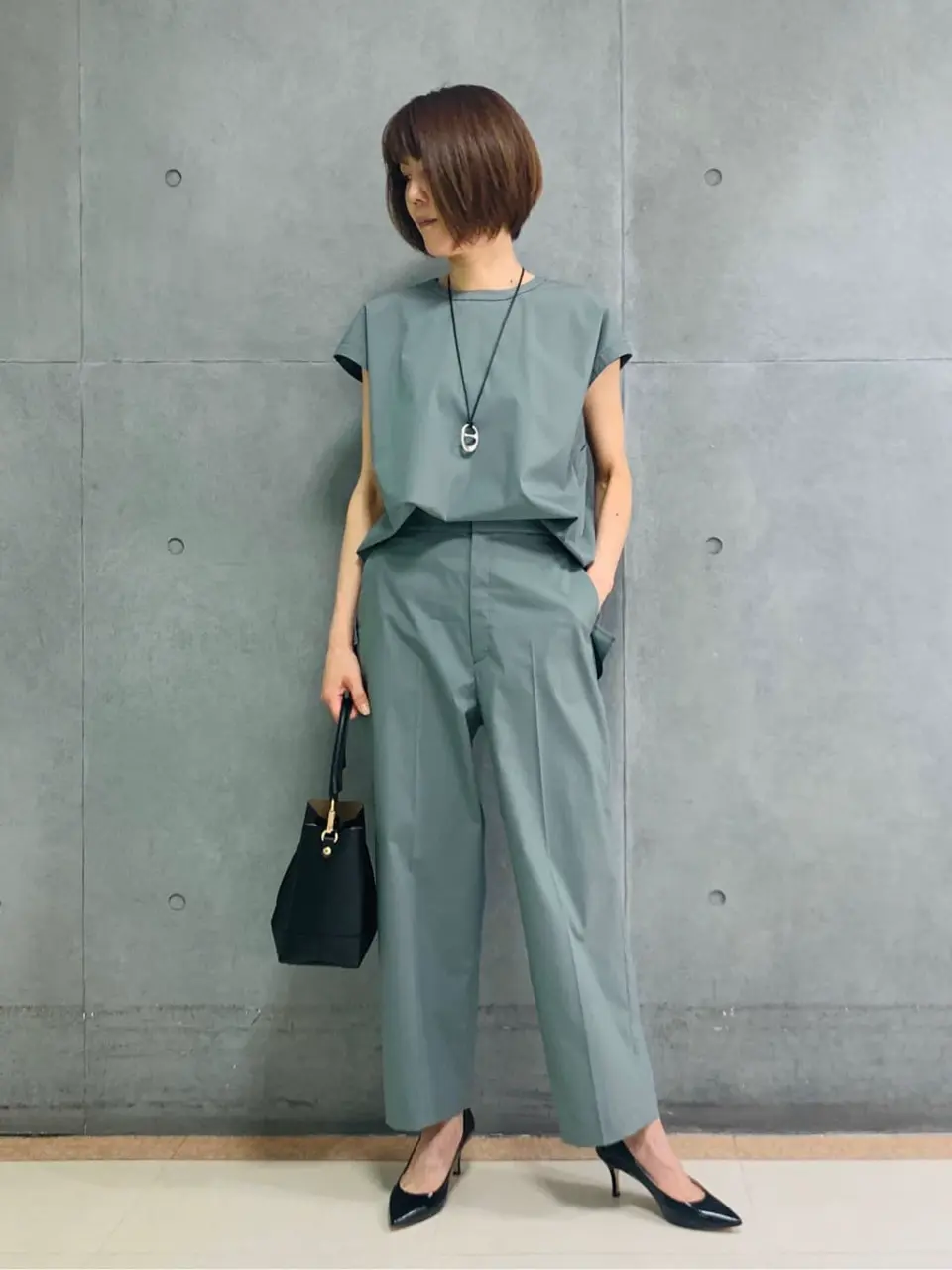 23区 スタッフ  コーディネート画像