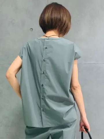 23区 スタッフ  コーディネート画像