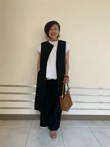 23区 塩谷美喜 コーディネート画像