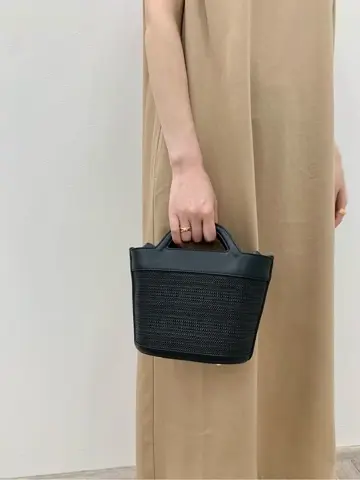 23区 板垣 コーディネート画像