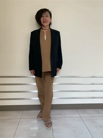 23区 塩谷美喜 コーディネート画像