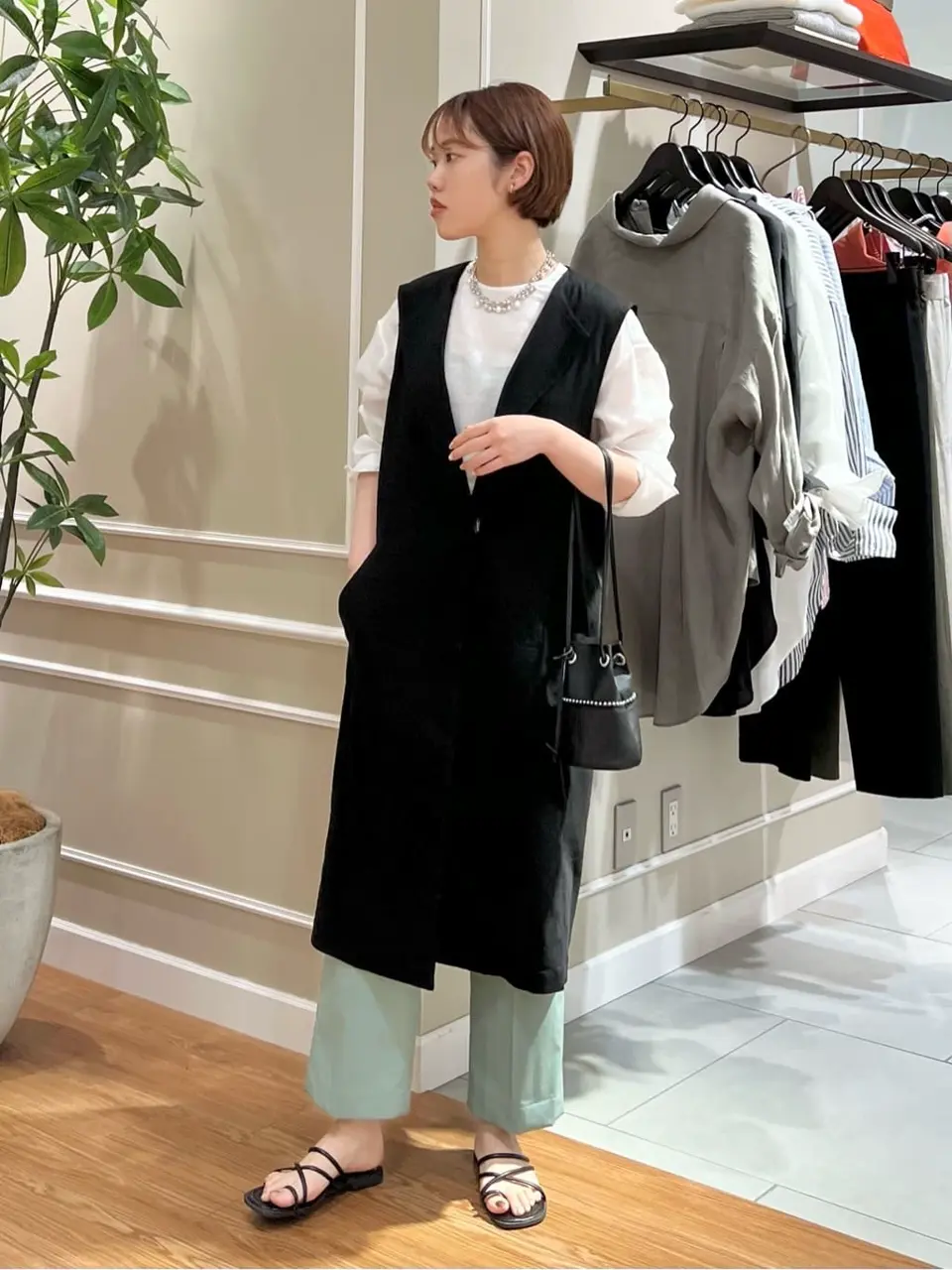 23区 伊藤 コーディネート画像