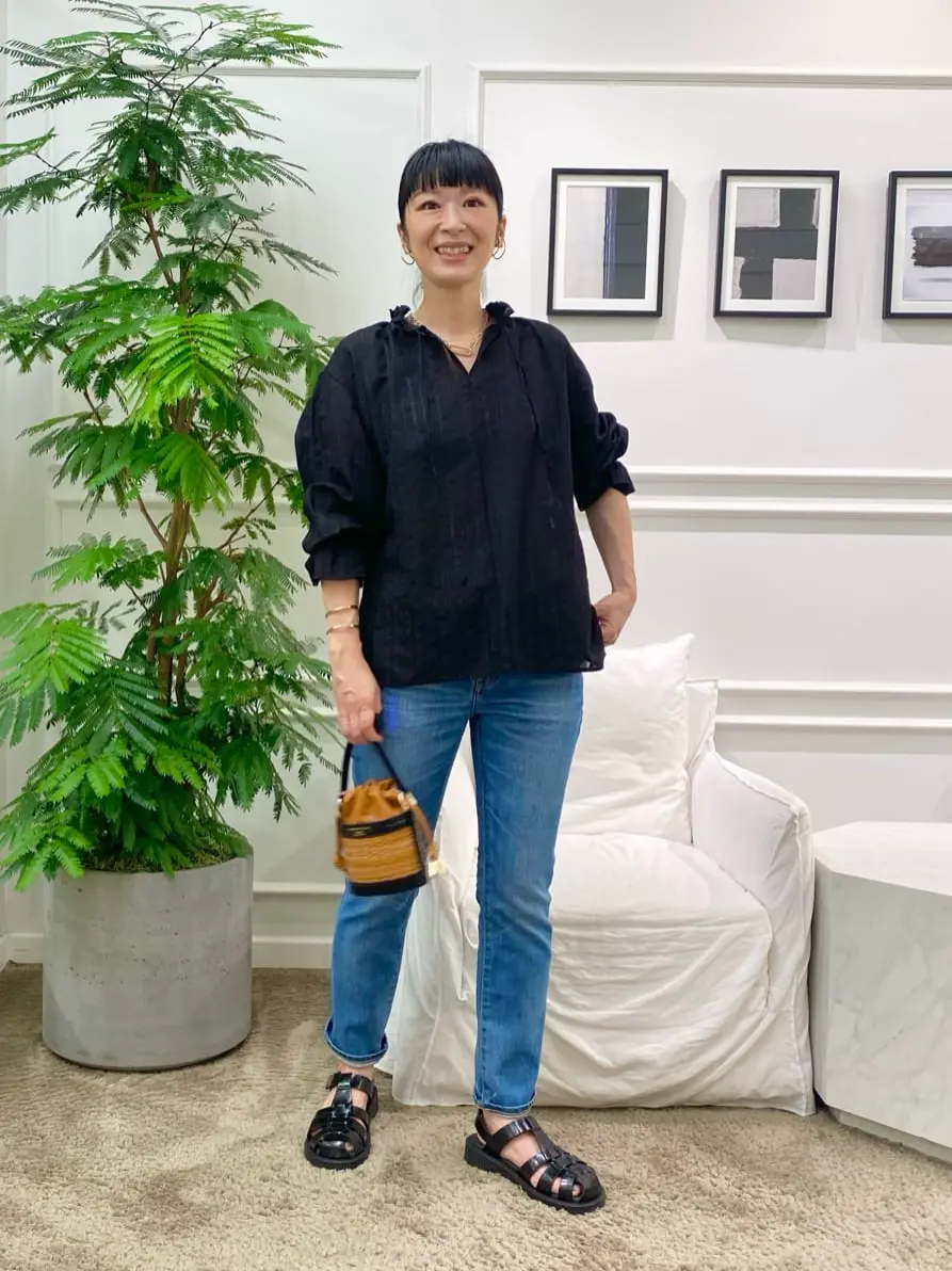 23区 岡本 コーディネート画像