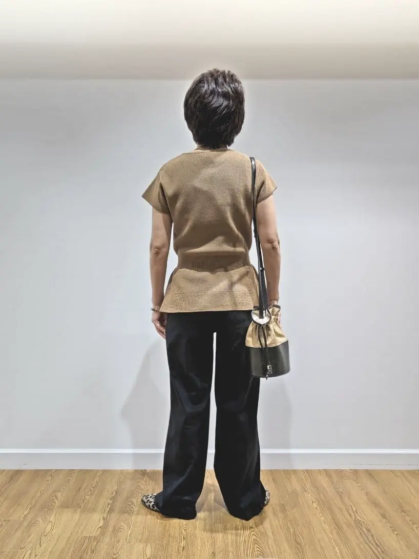 23区 コミヤ コーディネート画像