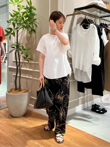 23区 伊藤 コーディネート画像