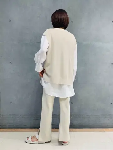 23区 スタッフ  コーディネート画像