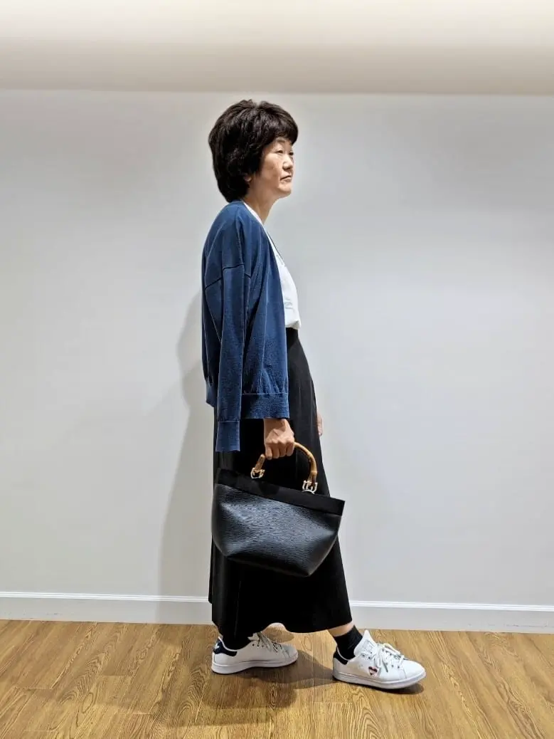 23区 コミヤ コーディネート画像