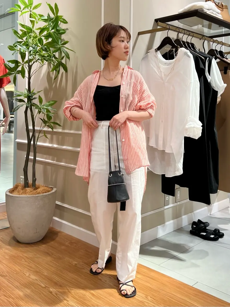 23区 伊藤 コーディネート画像