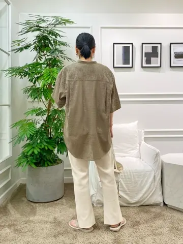 23区 岡本 コーディネート画像