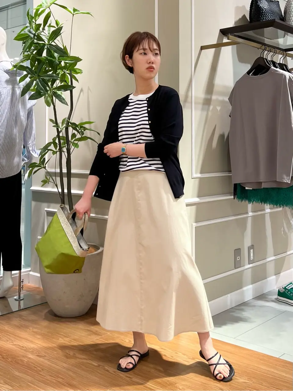 23区 伊藤 コーディネート画像