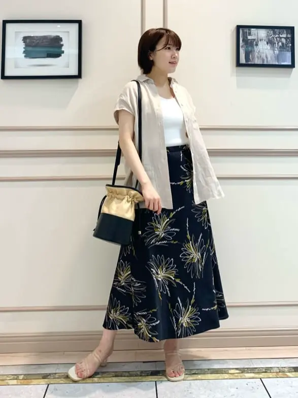  スタッフ コーディネート画像