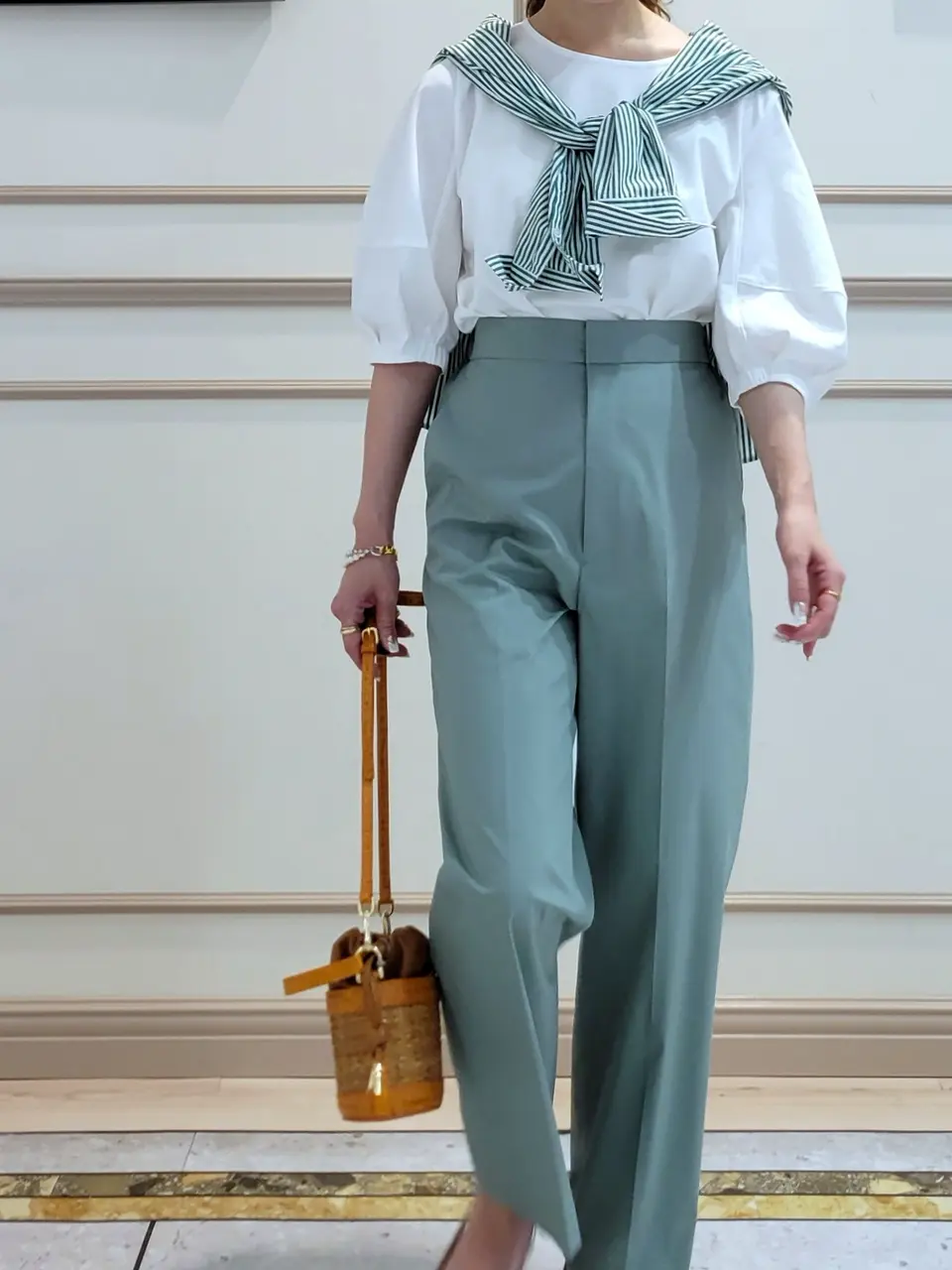 23区 濱地 コーディネート画像