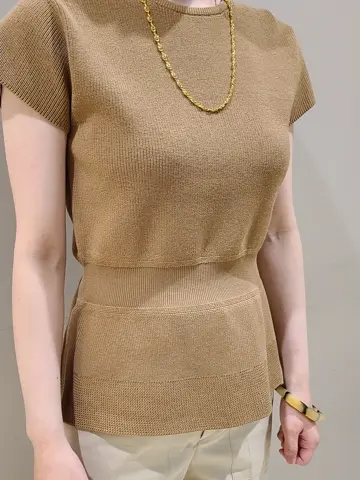 23区 スタッフ. コーディネート画像