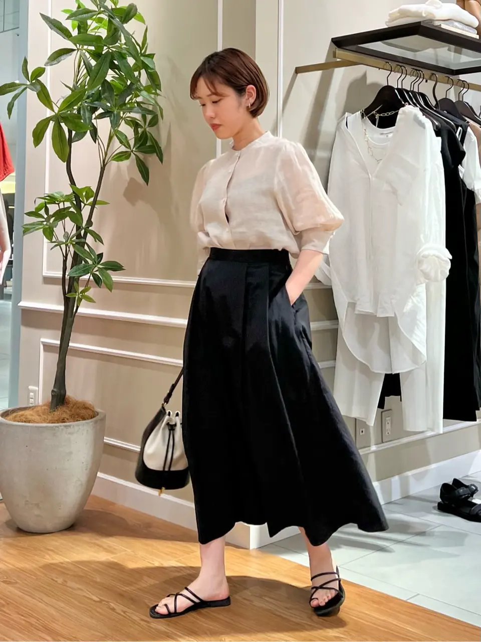 23区 伊藤 コーディネート画像