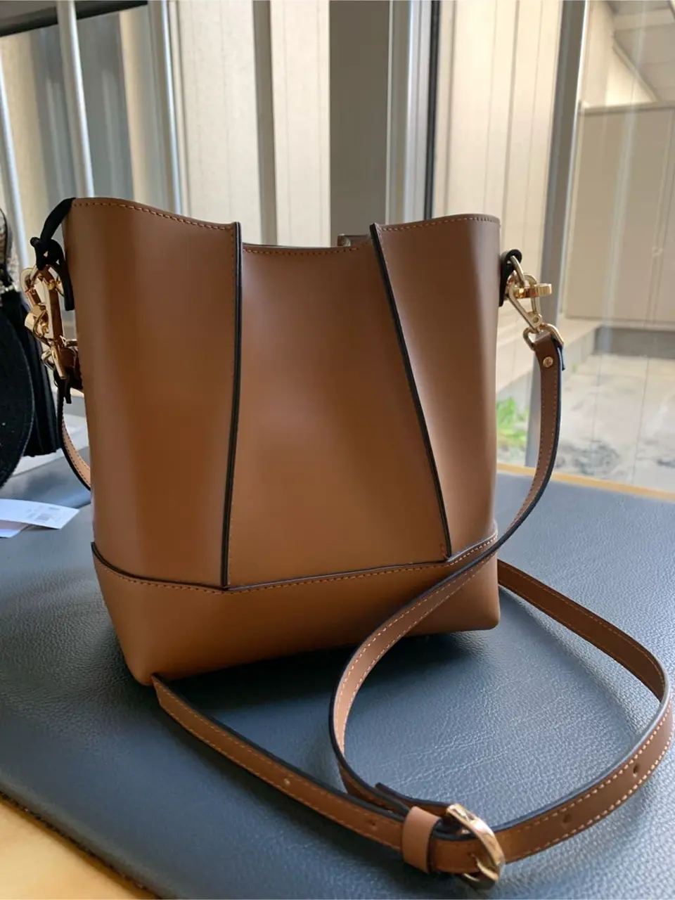 23区 塩谷美喜 コーディネート画像