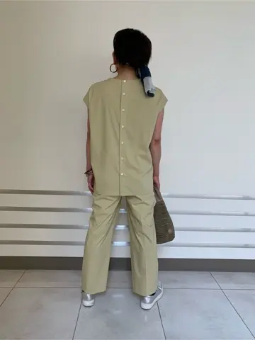 23区 塩谷美喜 コーディネート画像