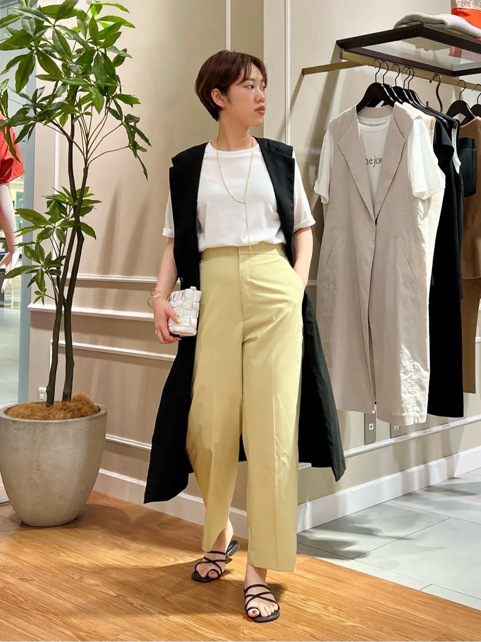 23区 伊藤 コーディネート画像