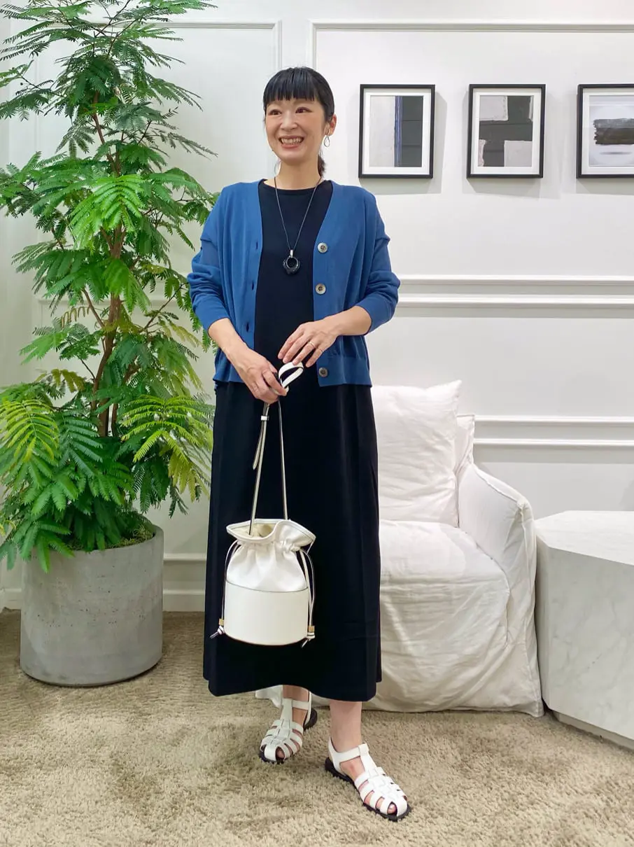 23区 岡本 コーディネート画像