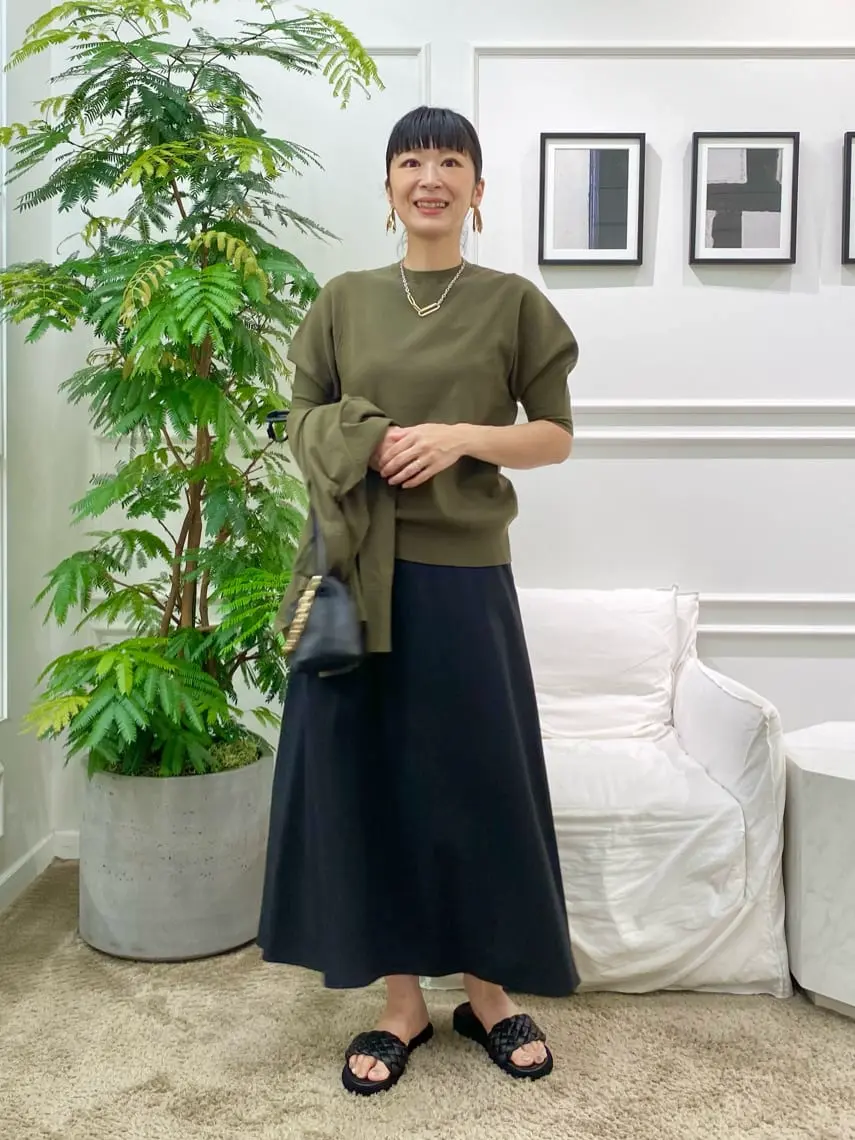 23区 岡本 コーディネート画像