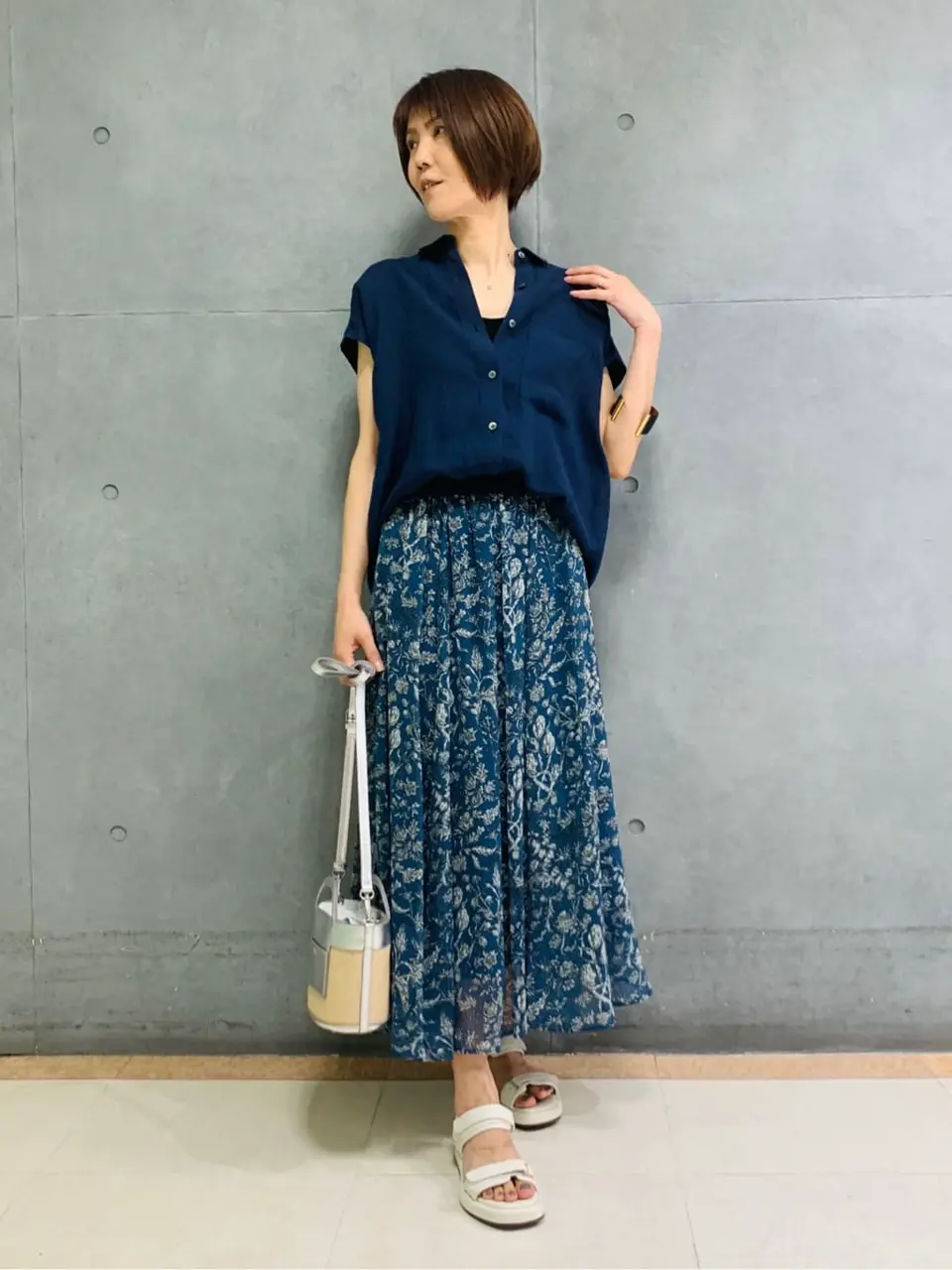 23区 スタッフ  コーディネート画像