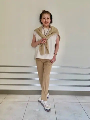 23区 塩谷美喜 コーディネート画像