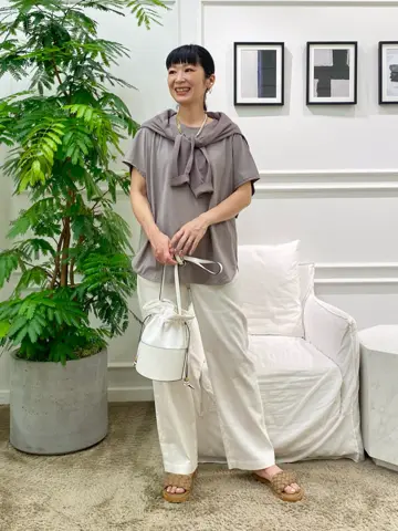 23区 岡本 コーディネート画像