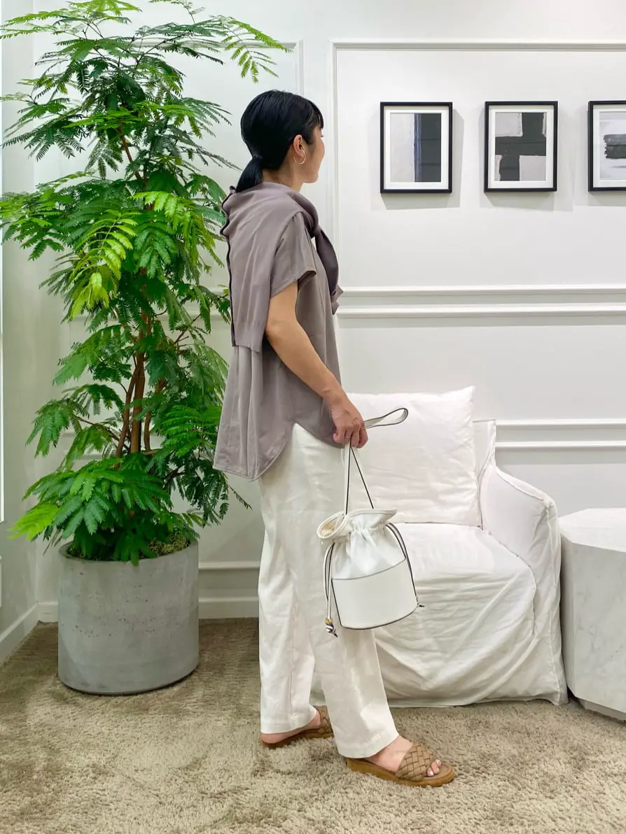 23区 岡本 コーディネート画像