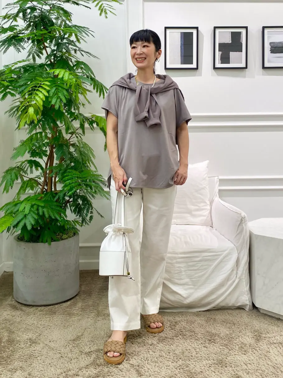 23区 岡本 コーディネート画像