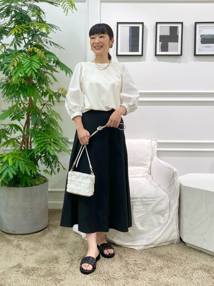 23区 岡本 コーディネート画像