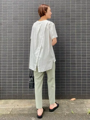 23区 秋葉 コーディネート画像