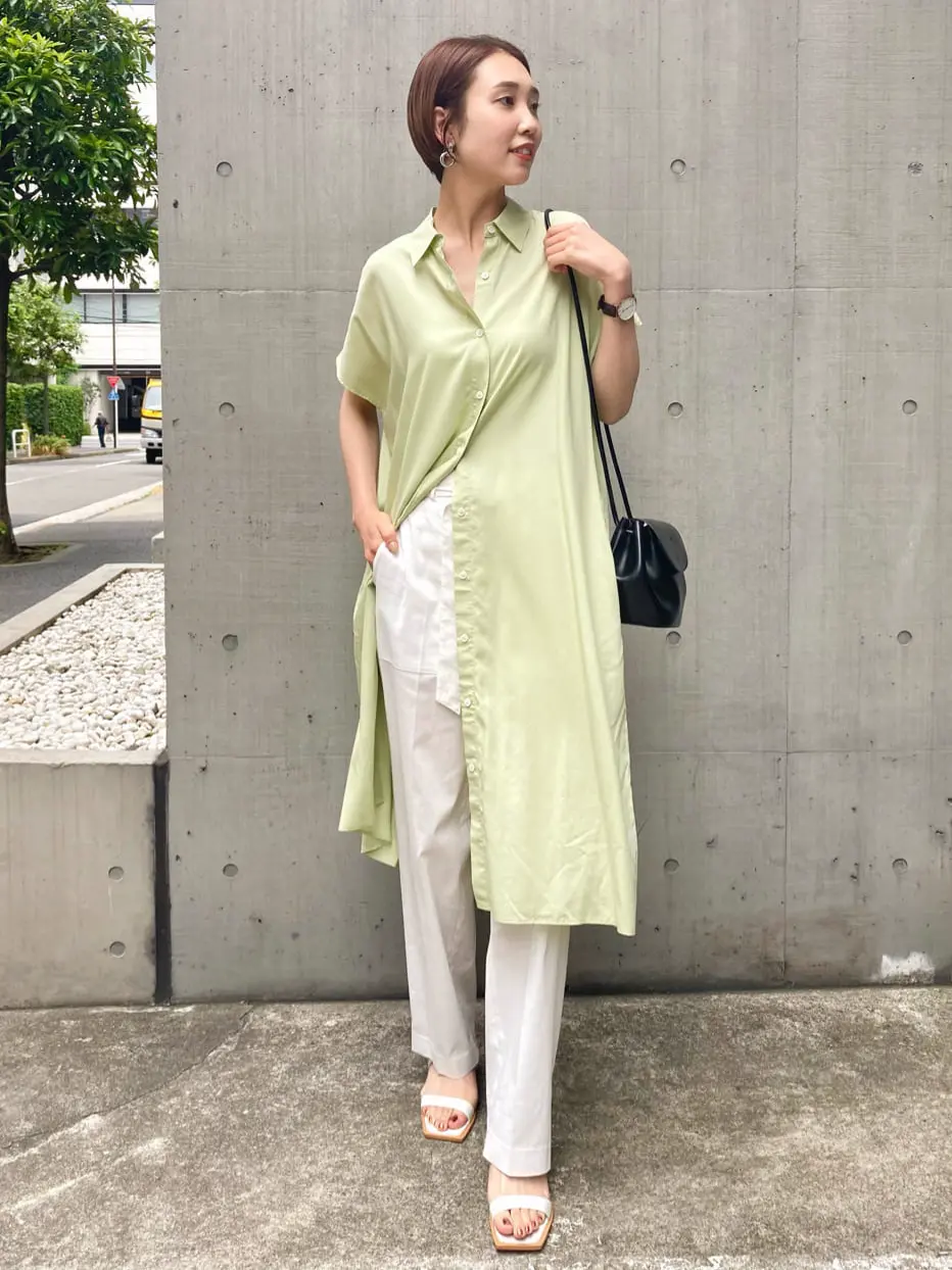 23区 秋葉 コーディネート画像